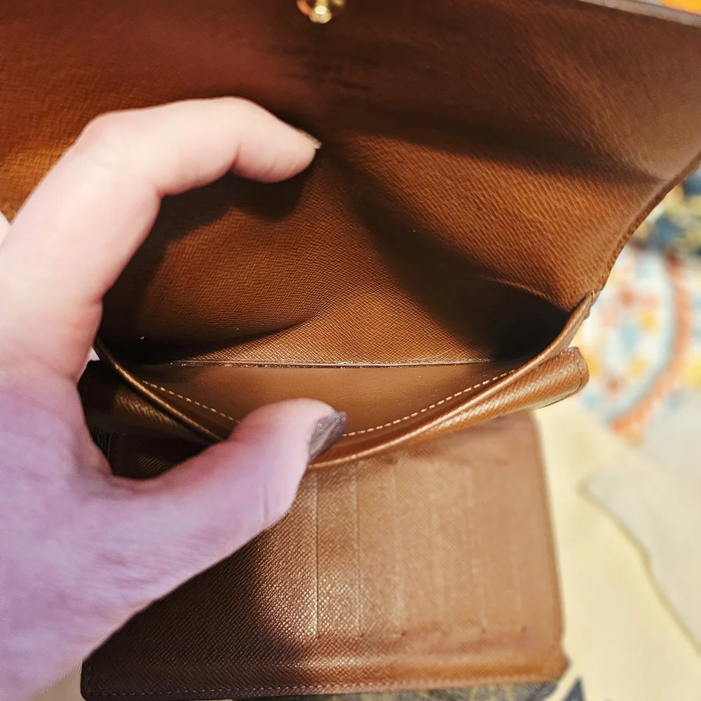 Louis Vuitton Porte Tresor Etui Papiers Monogram Wallet - Picture 11 of 15